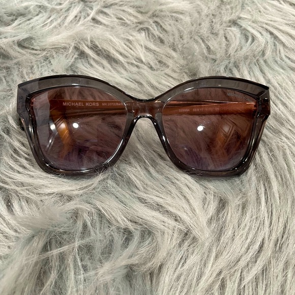 Michael Kors sunglasses Brown - Picture 1 of 7